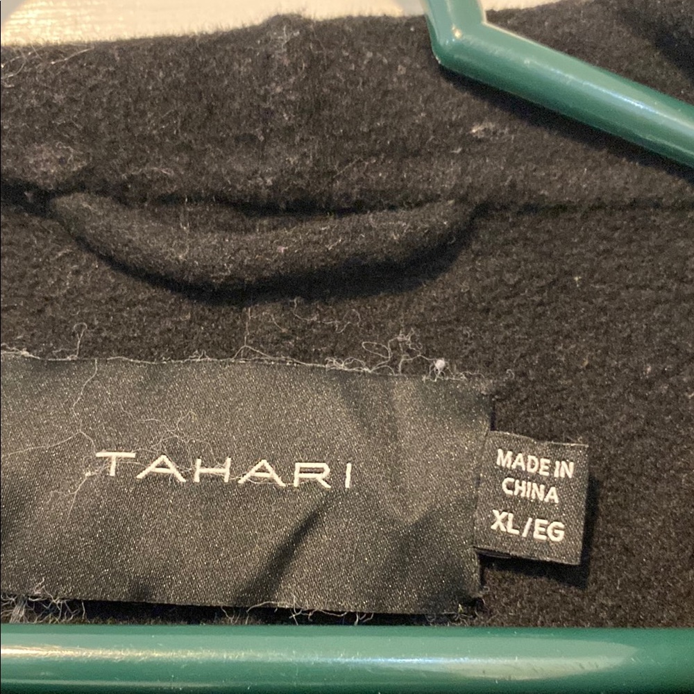 Tahari Black Long Coat good condition can’t be combined with any other items - Picture 2 of 4